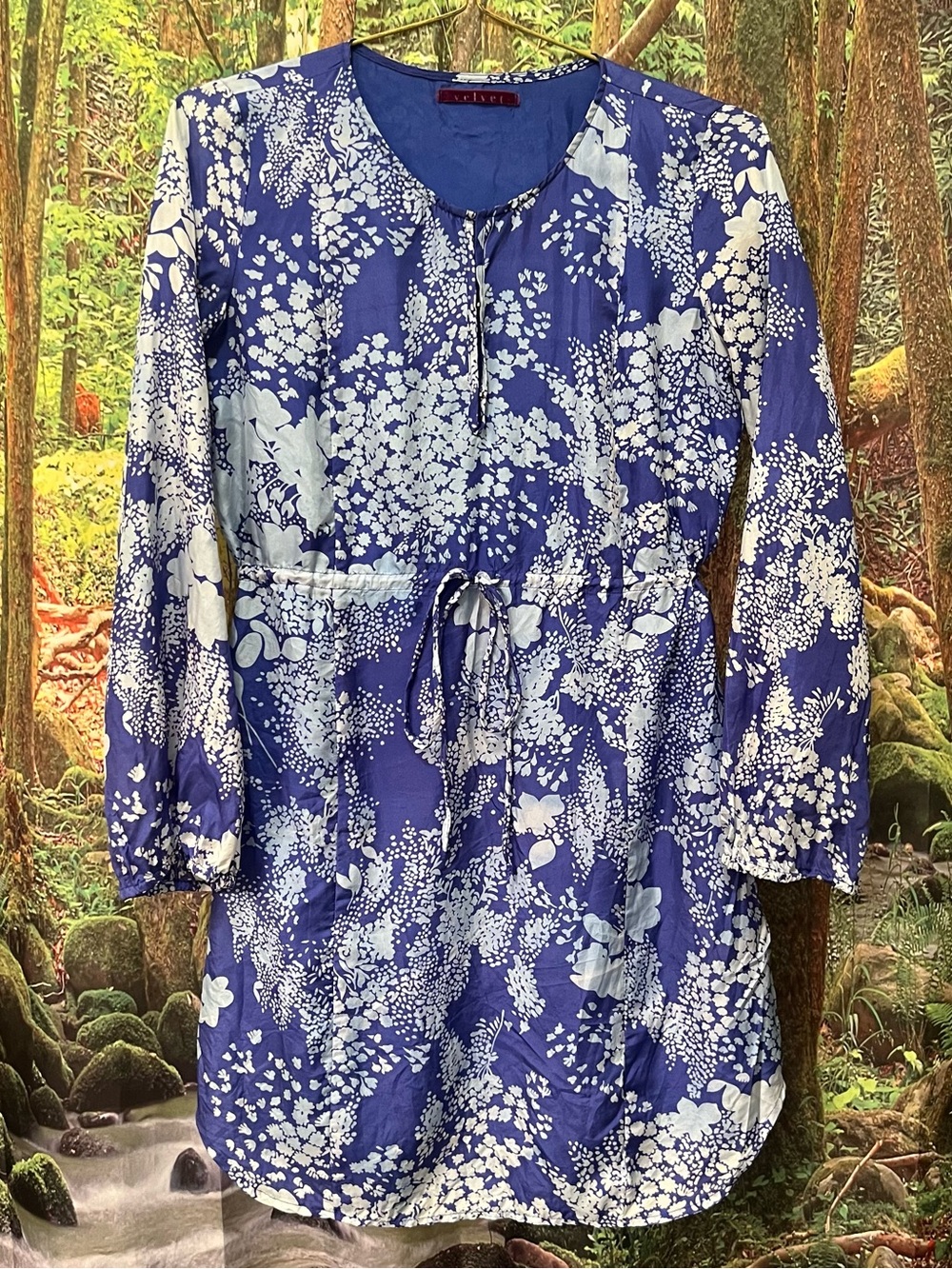 Velvet Blue and White Cream Floral Silk Dress small